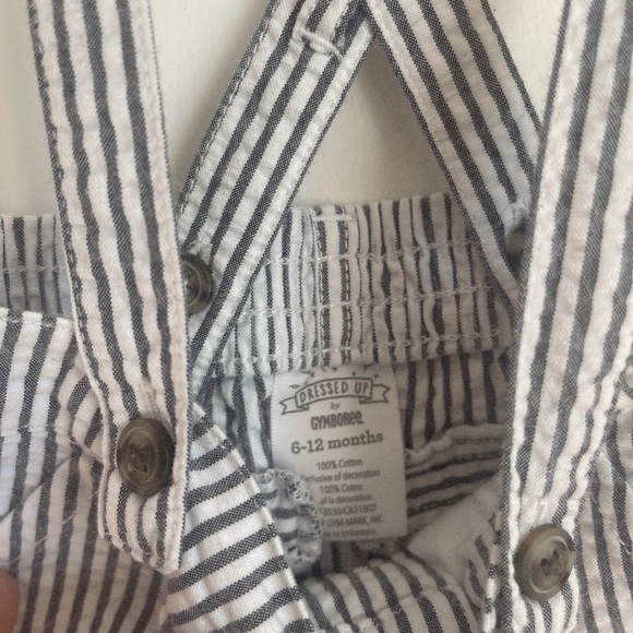 Gymboree baby shorts suspenders - Picture 2 of 2